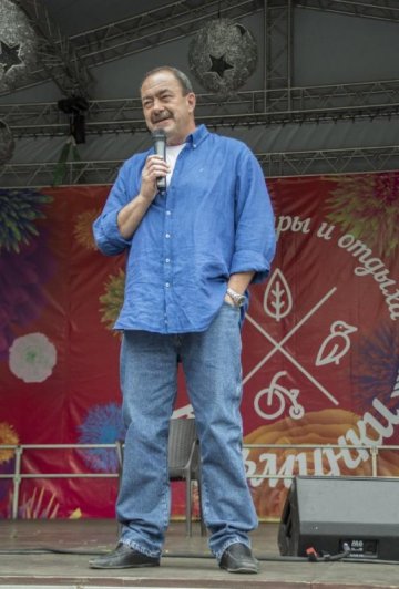 Михаил Кожухов. Рассказ о Малайзии